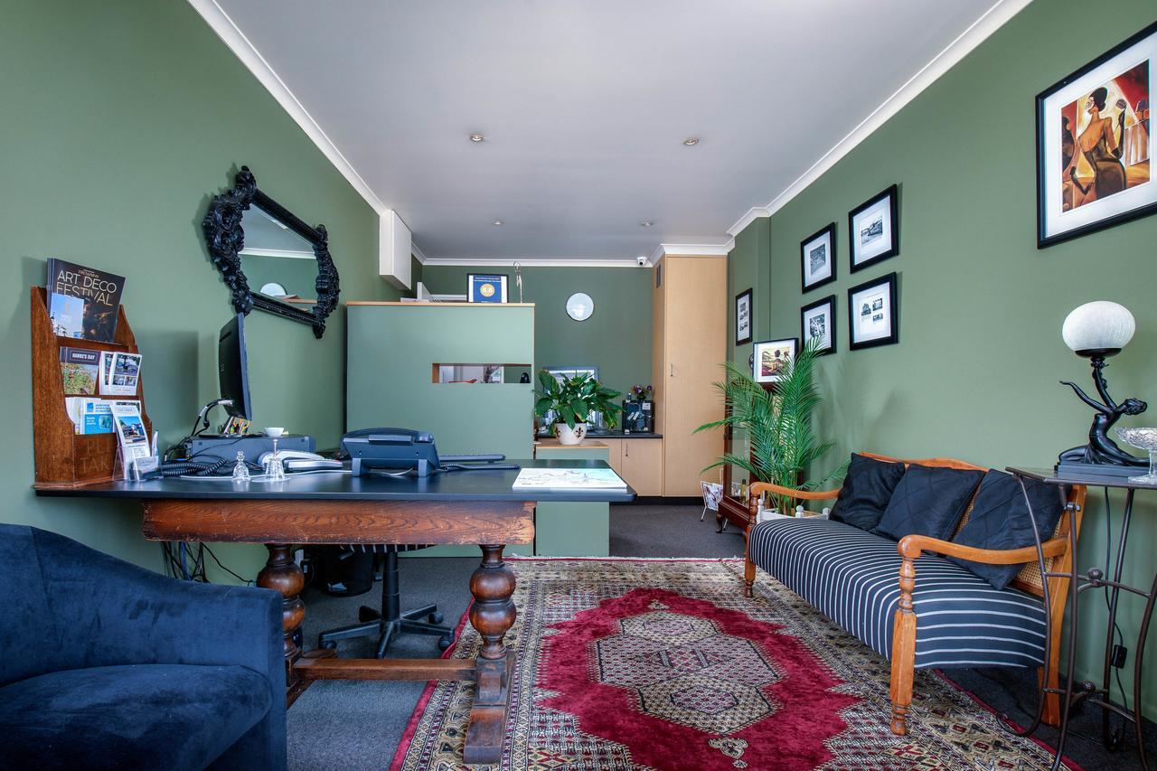 Clive Studios-Formally Clive Motel Dış mekan fotoğraf